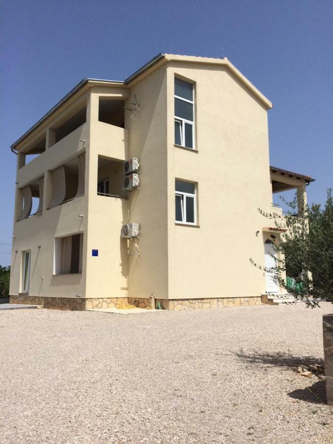 Apartments Mia Mara Brodarica  Exterior photo